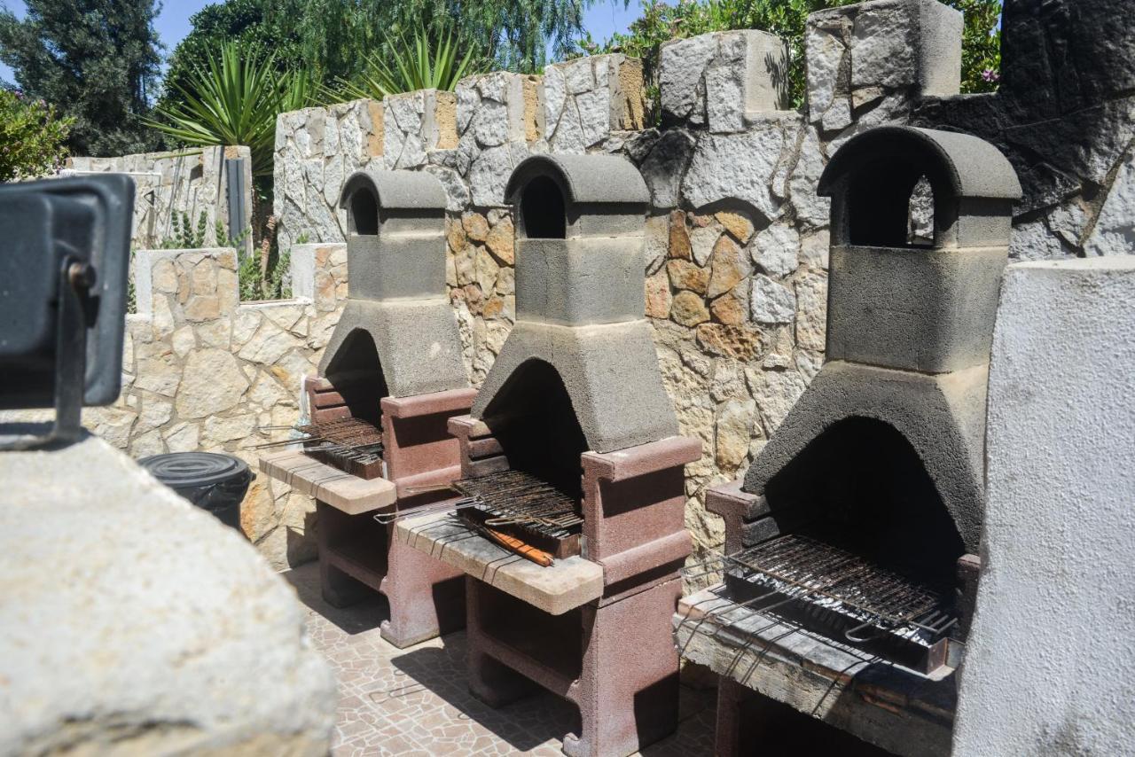 Residence Il Castello LMP Exterior foto