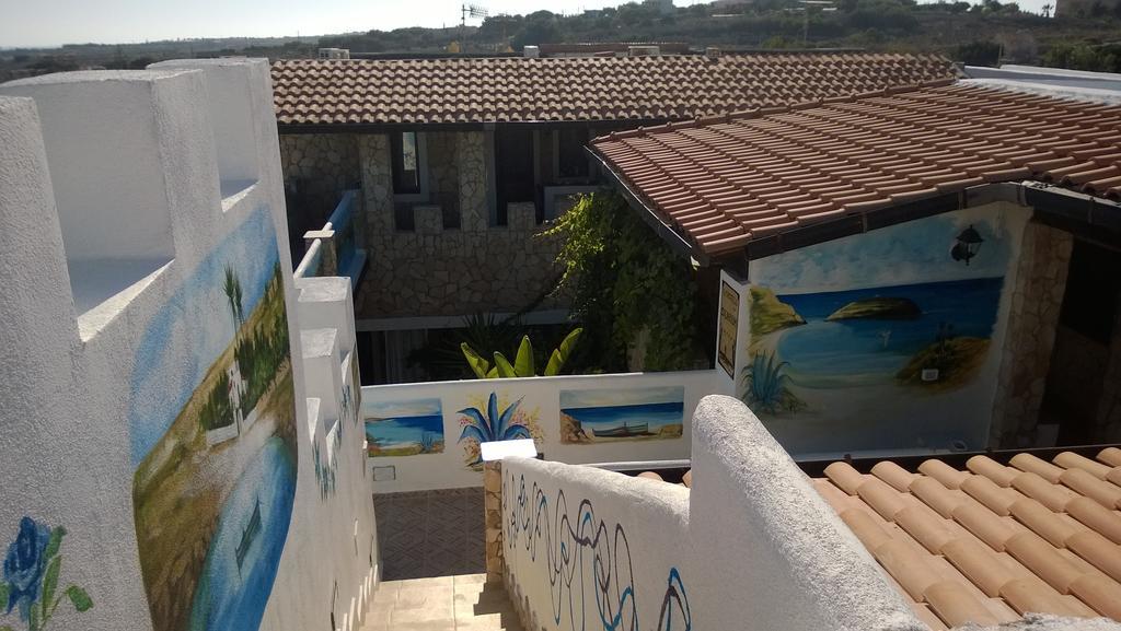 Residence Il Castello LMP Exterior foto
